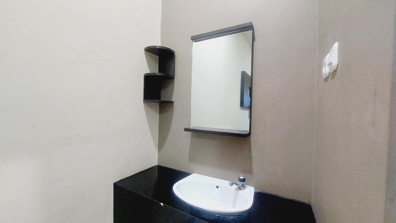 Sasando Residence Kupang Kupang  Exterior photo