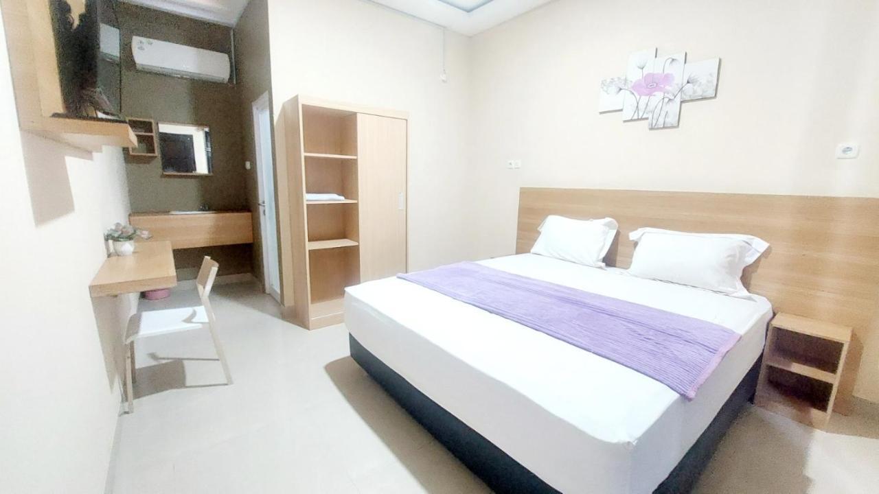 Sasando Residence Kupang Kupang  Exterior photo